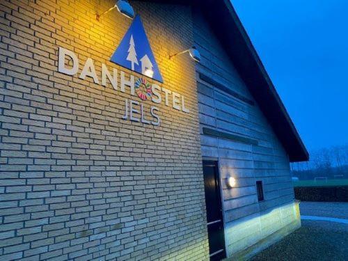 Danhostel Thorhallen Jels Exterior photo